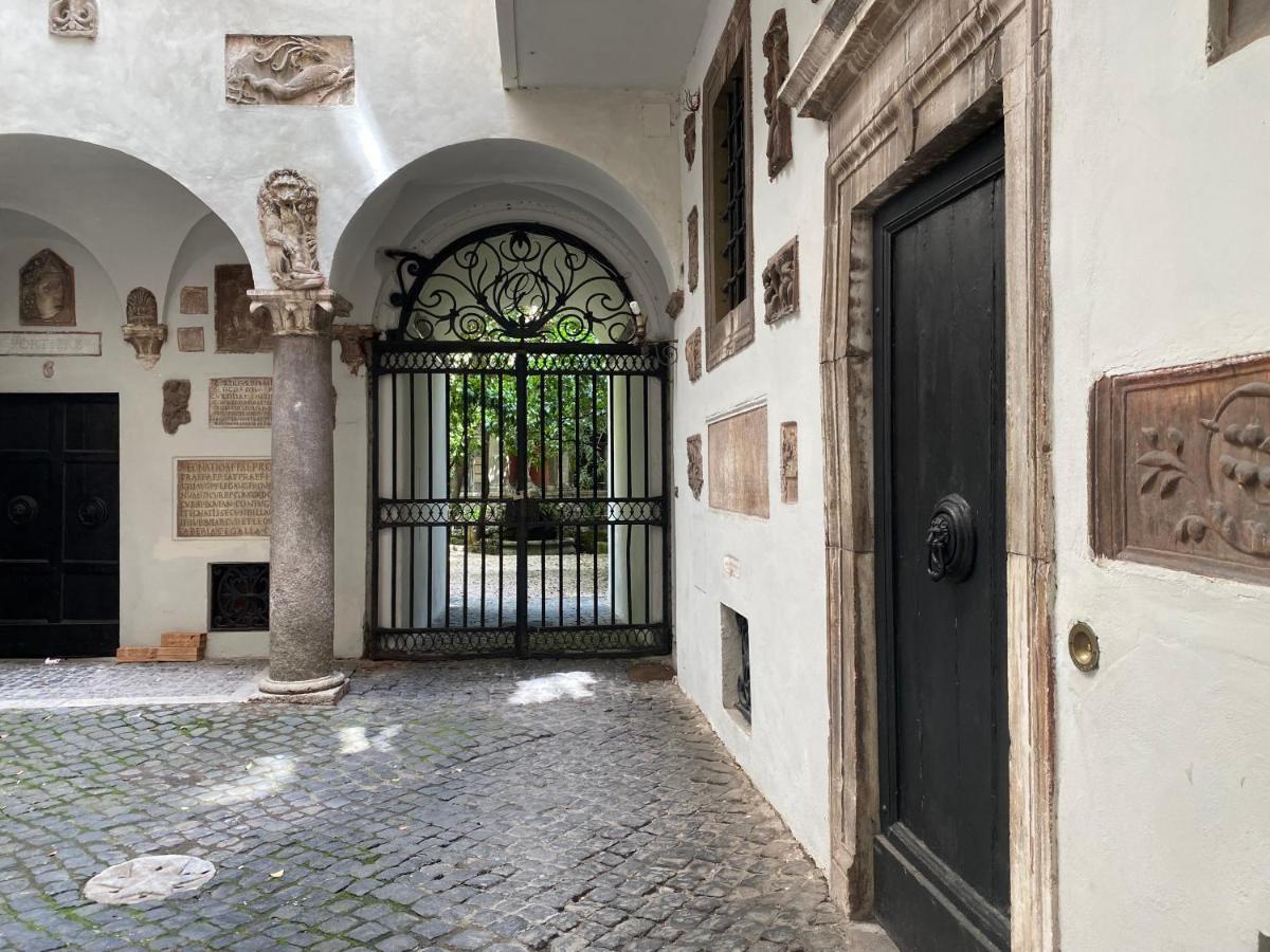 Rome Center, Luxury & History In Via Monserrato Dış mekan fotoğraf