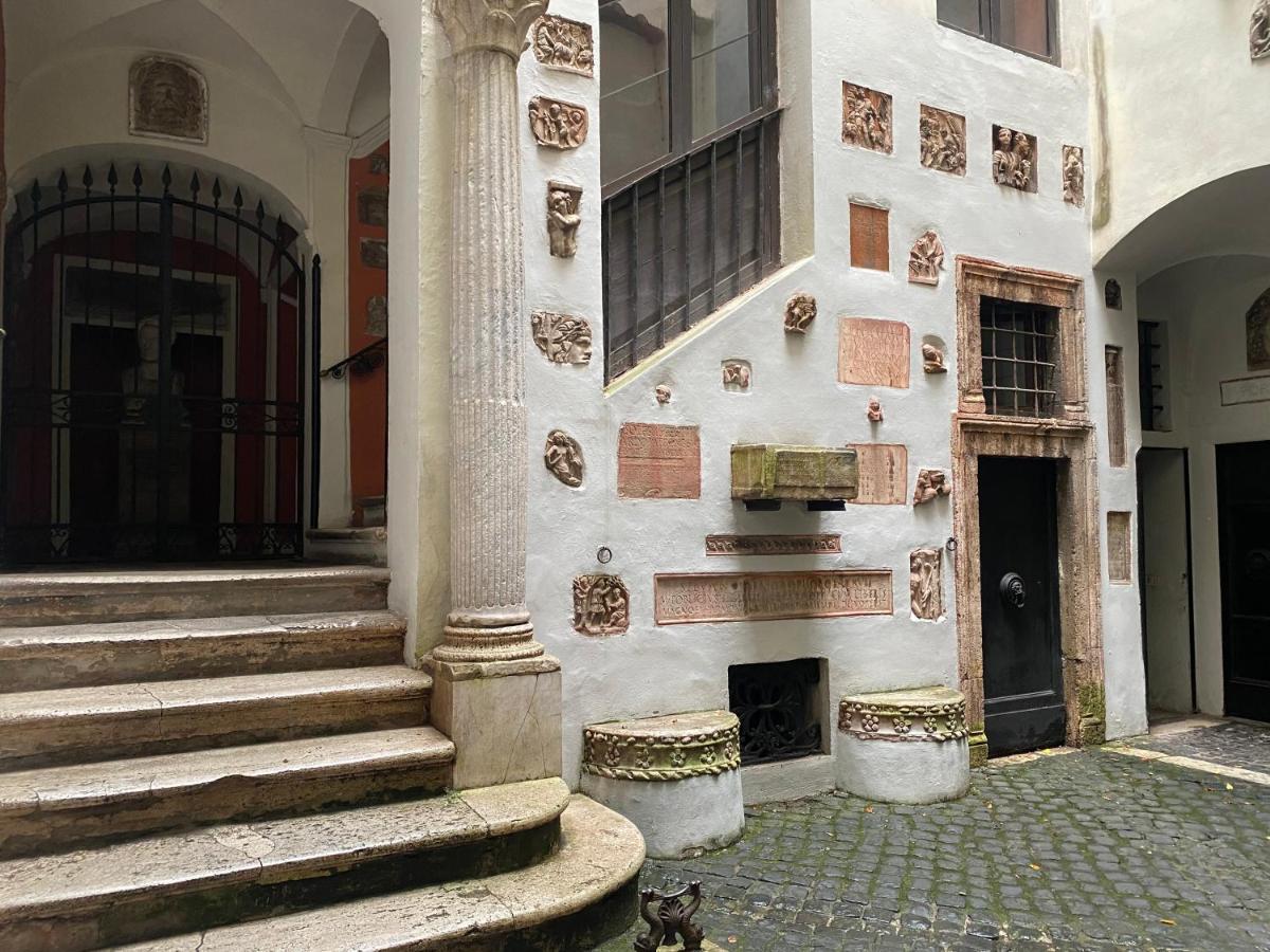 Rome Center, Luxury & History In Via Monserrato Dış mekan fotoğraf
