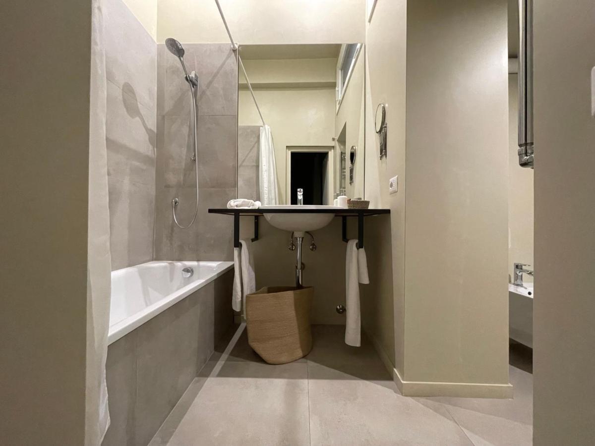 Rome Center, Luxury & History In Via Monserrato Dış mekan fotoğraf